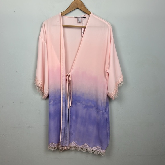 NWT Victoria’s Secret Pink and Purple Ombre Robe Sz XS - Picture 2 of 8
